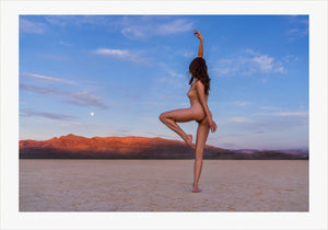 TH2018-2488 - Moon Dance, [product_type) - Thomas Holm Photography - CommandoArt.com